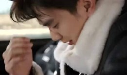 吃瓜房子塌了图片,揭秘“房子塌了”背后的真相