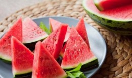 吃小瓜会中毒吗,安全食用指南