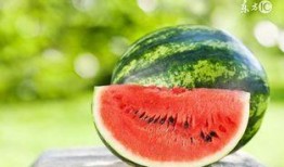 什么是吃瓜效应,网络舆论场中的围观力量