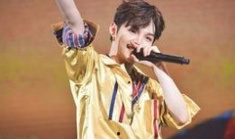 吃瓜歌手势舞,揭秘吃瓜歌手的火爆舞蹈魅力