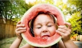 吃瓜小月月,网络红人的崛起与争议