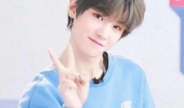 黄明昊吃瓜图片,瓜王降临！