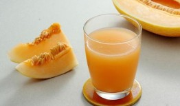 哈密瓜内部裂开可以吃吗,仍可安心享用