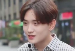 吃瓜观众吵架,吃瓜群众激情碰撞，网络口水战一触即发