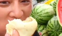 老板送几个瓜吃,共享夏日清凉时光