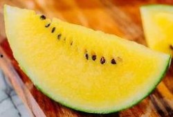 轻心吃瓜,揭秘娱乐圈幕后故事