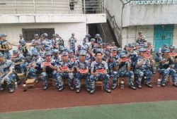 军训吃瓜文案,揭秘军营里的那些“秘密”趣事