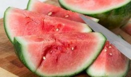 日常吃瓜网,吃瓜网带你领略明星幕后故事