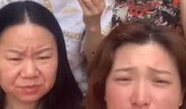 化妆吃瓜视频,笑料百出！