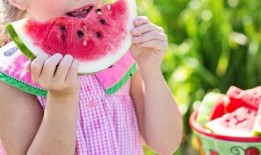 孩子吃瓜过敏,揭秘孩子吃瓜过敏的注意事项